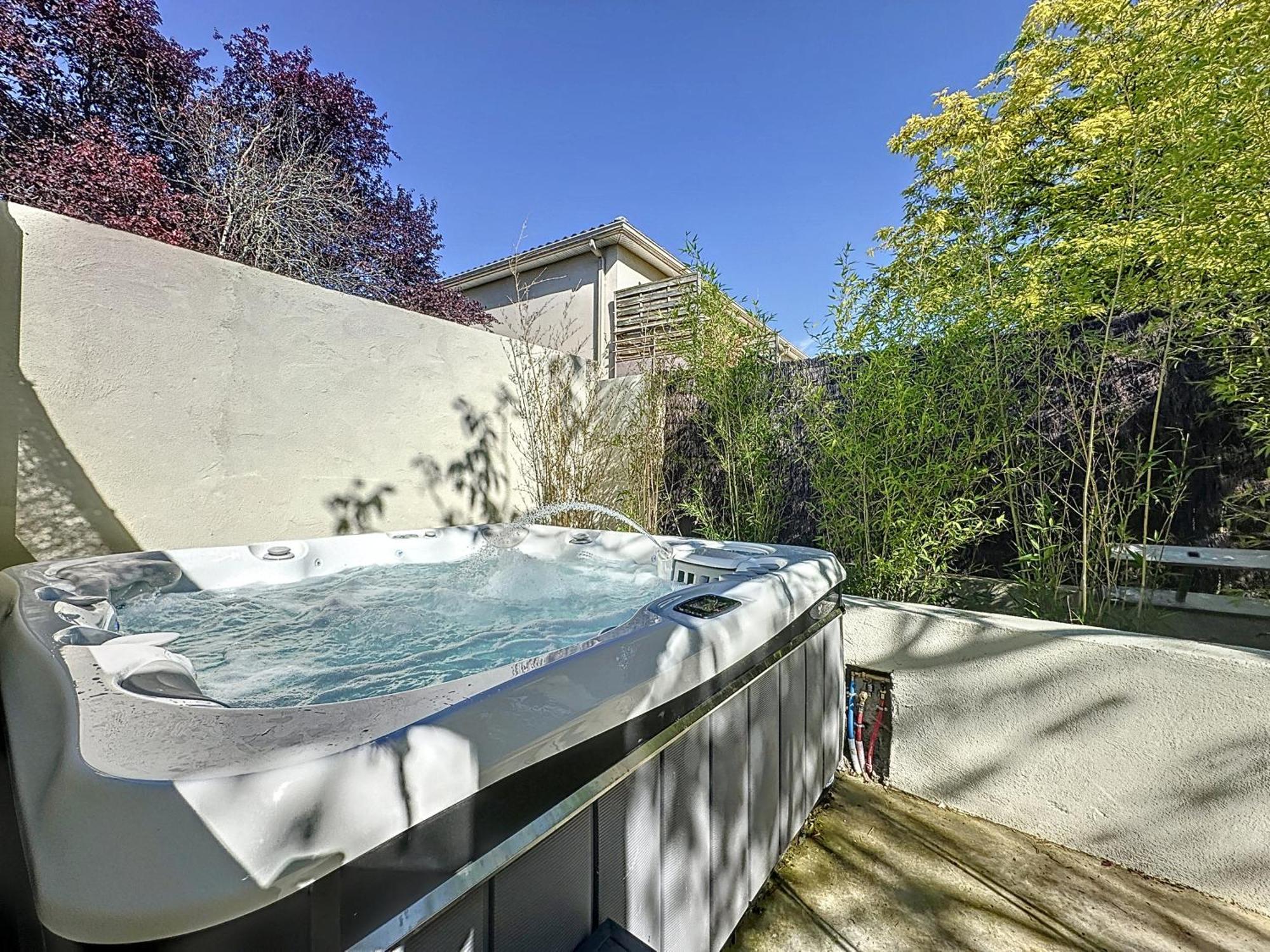 Castelnau-dʼEstrétefonds L'Oliveraie D'Eurocentre - Toulouse Nord מראה חיצוני תמונה